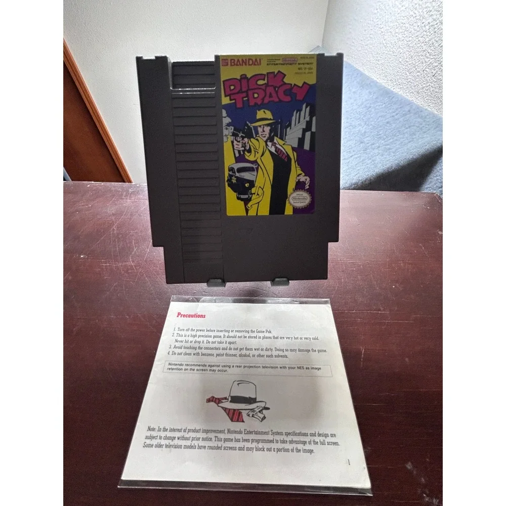 Dick Tracy Nintendo NES Bandai 1990 Retro Video Game Cartridge NES-3Y-USA